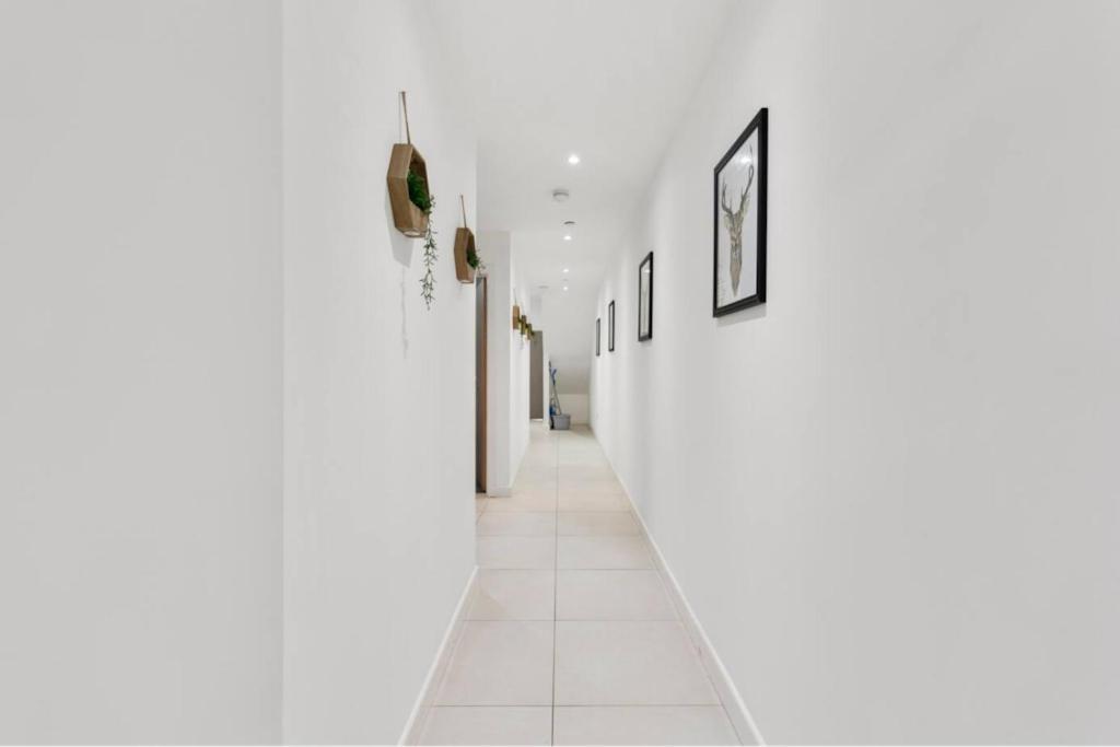 Modern Spacious Three Bedrooms With Private Garden Cardiff Exterior foto